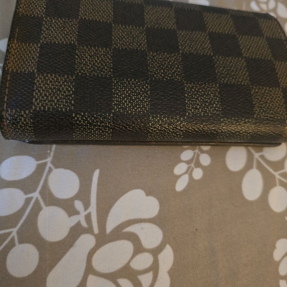 Louis Vuitton Damier Ebene Wallet - Picture 5 of 13